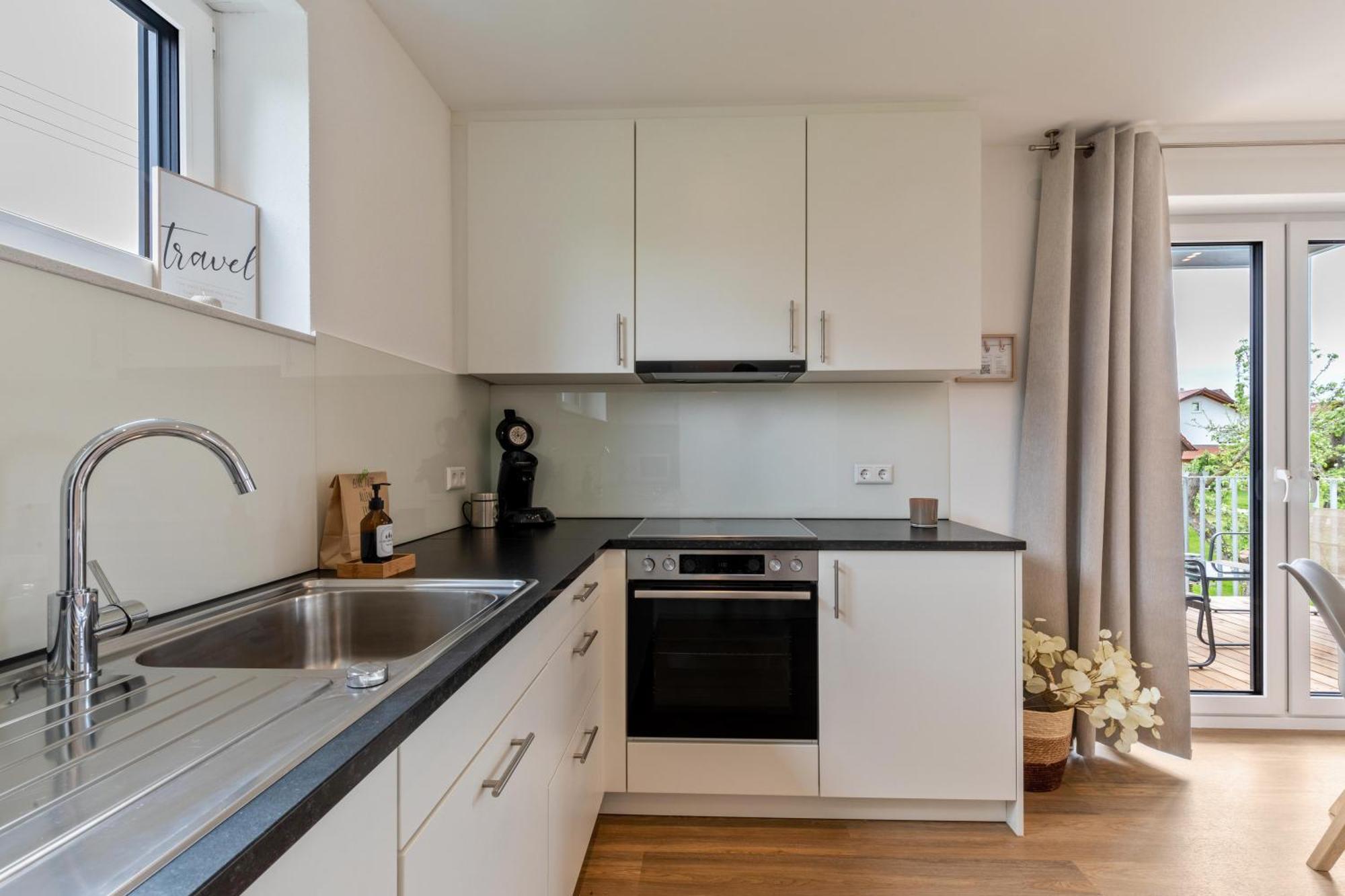 Studio 4 Parkside Apartments กุนซ์บวร์ก ภายนอก รูปภาพ